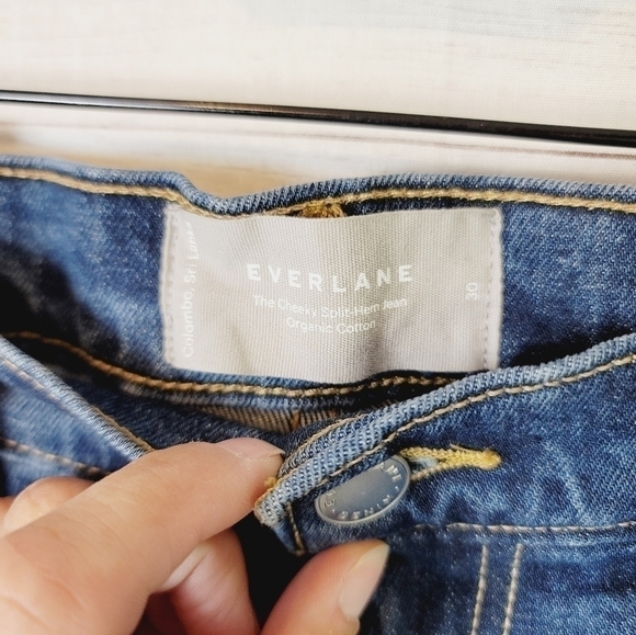 EVERLANE THE CHEEKY SPILT HEM JEAN, SZ 30 - Picture 5 of 16